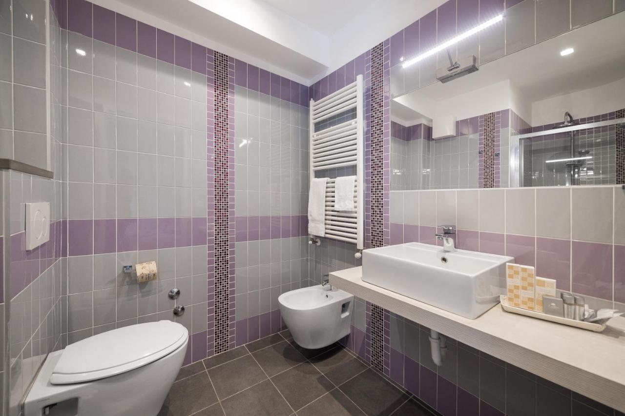 Hotel Amalfi - Smart Hotel Риччоне Екстер'єр фото