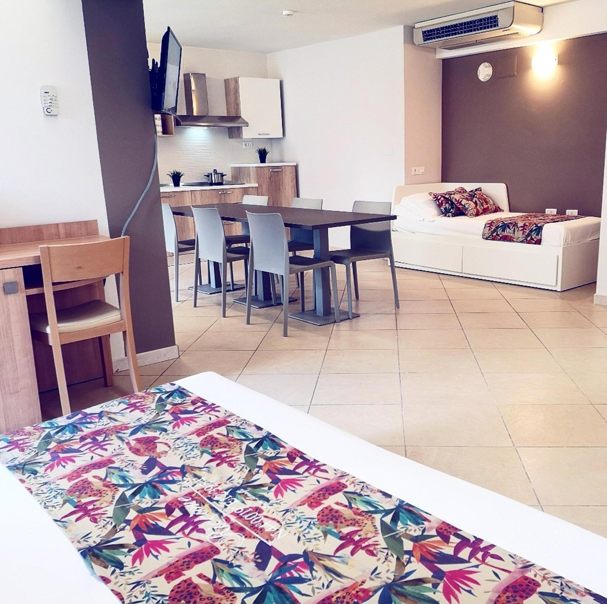 Hotel Amalfi - Smart Hotel Риччоне Номер фото